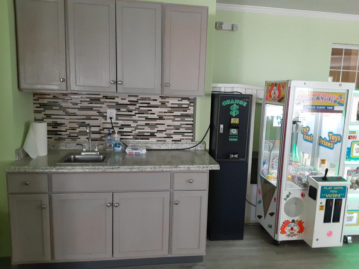 Marylander Condominiums, 90 Steps From The Beach Ocean City Exterior photo