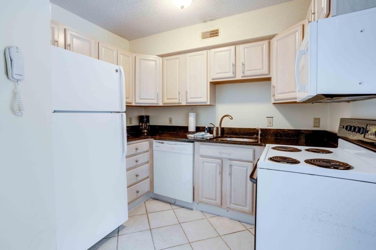 Marylander Condominiums, 90 Steps From The Beach Ocean City Exterior photo