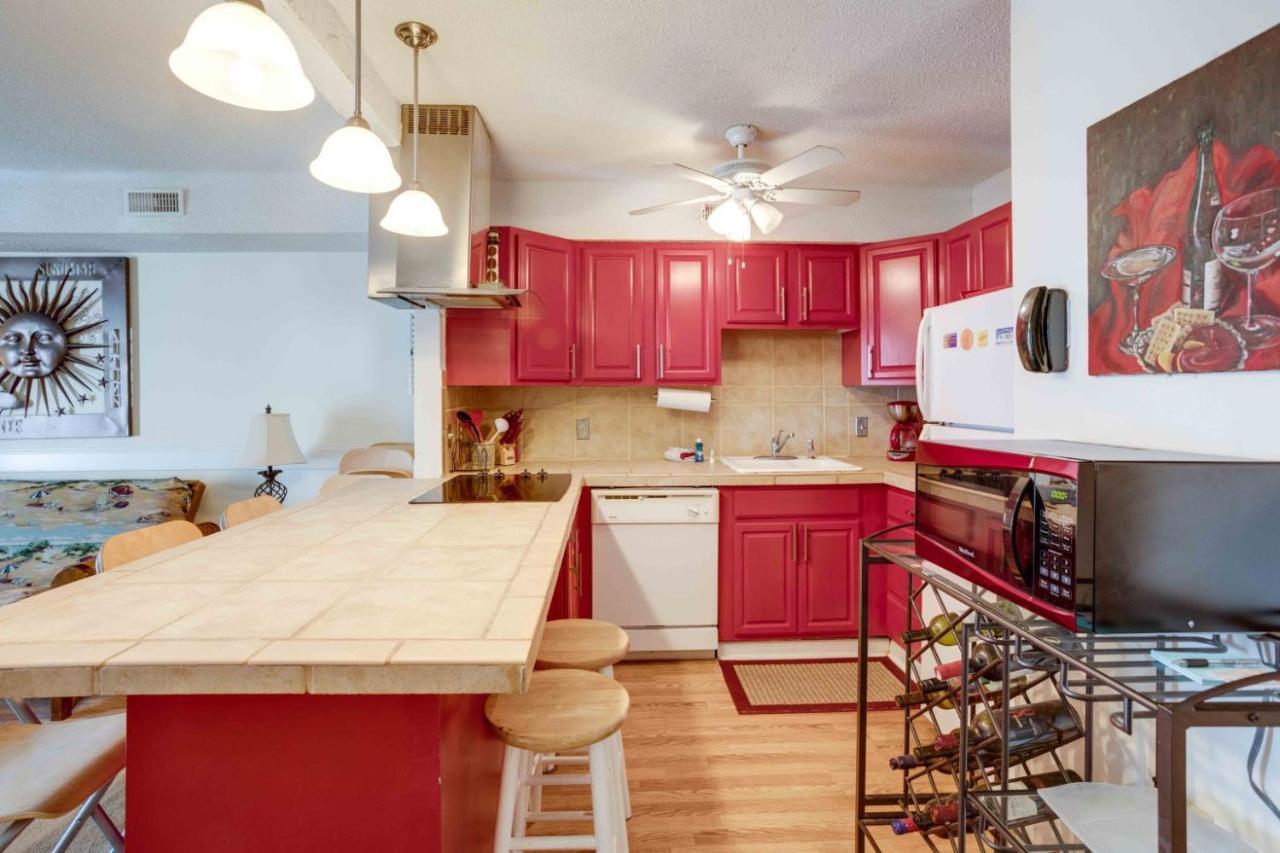 Marylander Condominiums, 90 Steps From The Beach Ocean City Exterior photo