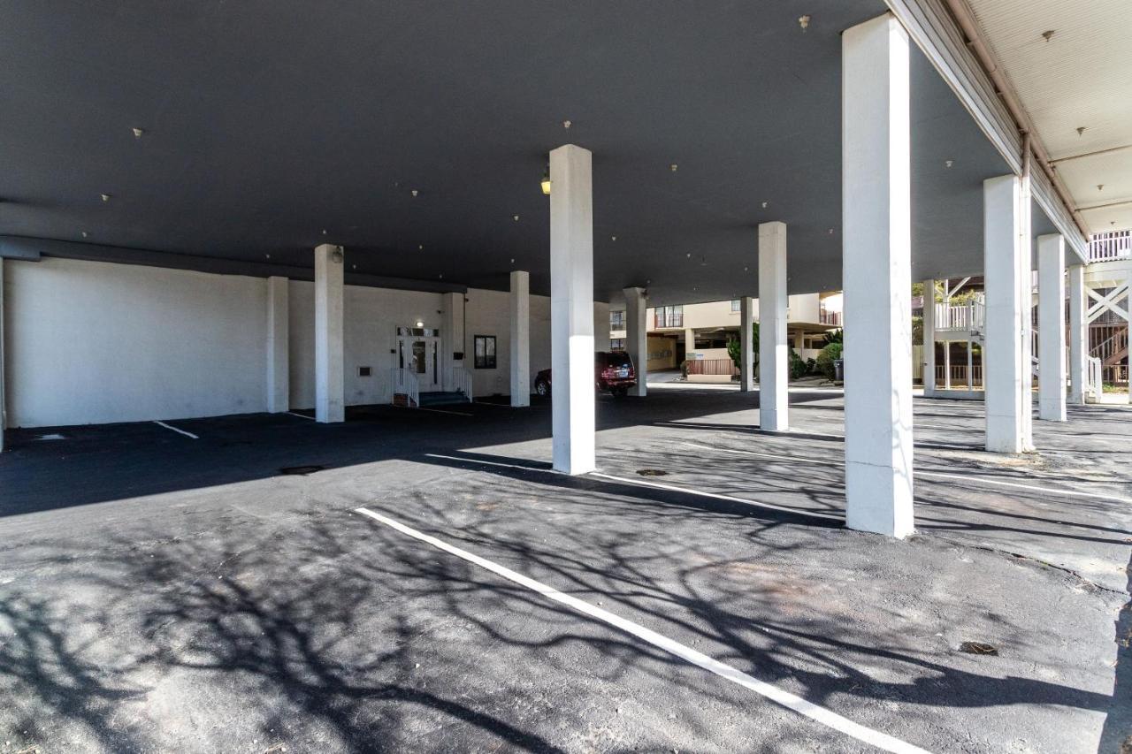 Marylander Condominiums, 90 Steps From The Beach Ocean City Exterior photo