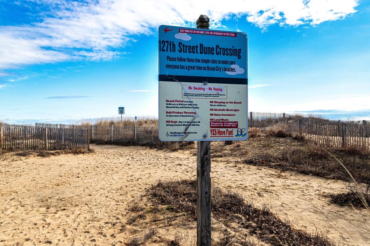 Marylander Condominiums, 90 Steps From The Beach Ocean City Exterior photo